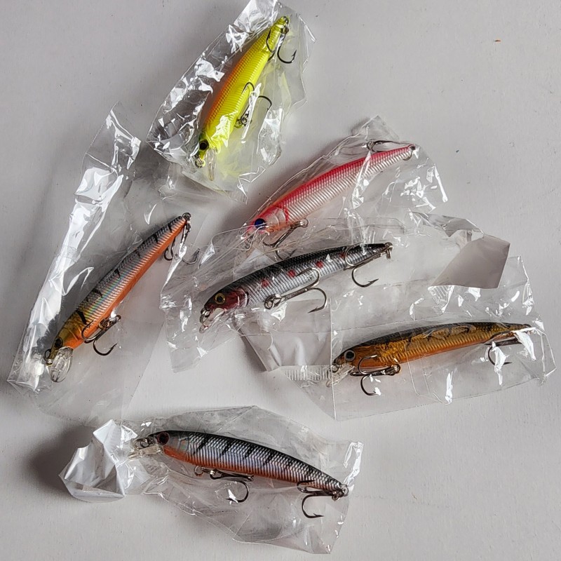 Señuelos Mini Con Paleta corta 7 Cm Y 4 Gr.